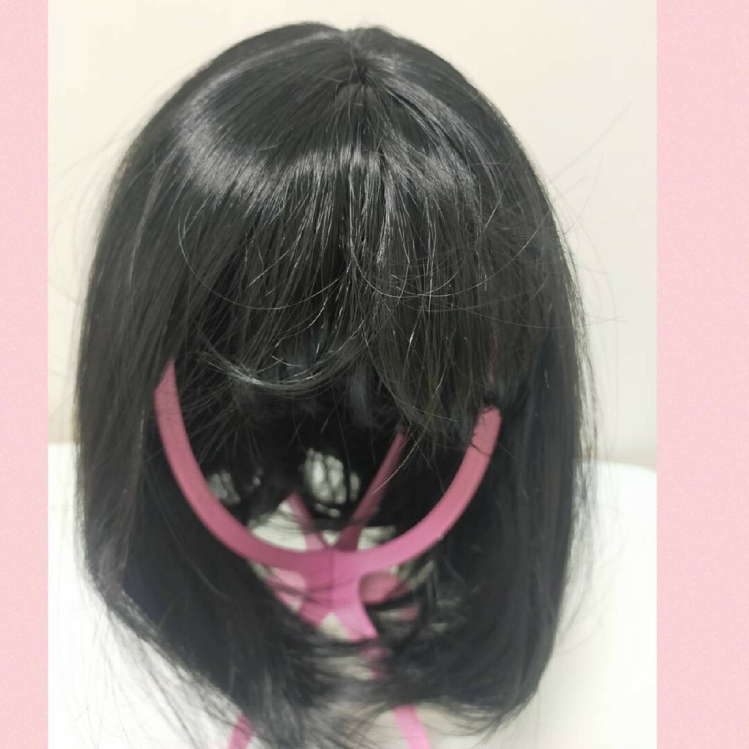 ウイッグ⭐ショートボブ　ナチュラルブラック⭐ネット付 エンタメ/ホビーの同人誌(コスプレ)の商品写真