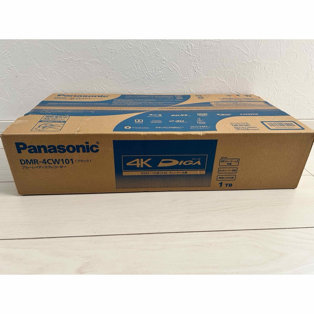 Panasonic DIGA 4K内蔵ブルーレイレコーダー DMR-4CW101有DLNA