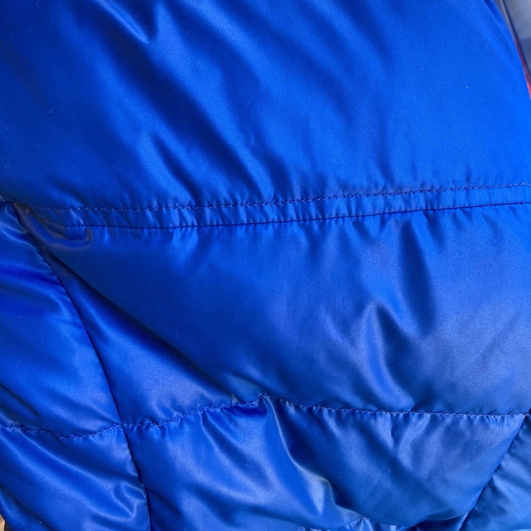 Abercrombie&Fitch(アバクロンビーアンドフィッチ)のアバクロキッズ　ダウン Sサイズ キッズ/ベビー/マタニティのキッズ服男の子用(90cm~)(ジャケット/上着)の商品写真