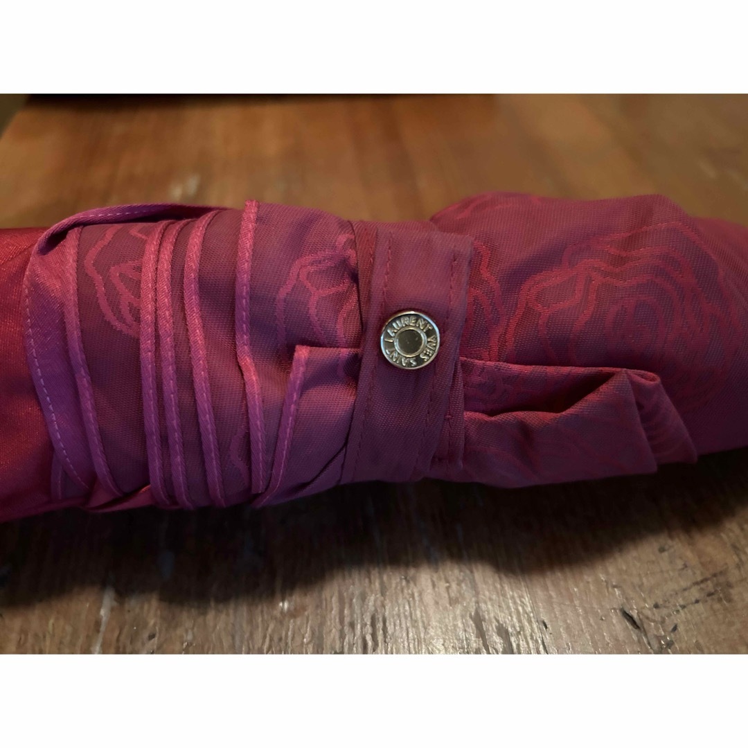Yves Saint Laurent(イヴサンローラン)の⭐︎伊吹様専用⭐︎イヴ・サンローラン　折りたたみ傘 レディースのファッション小物(傘)の商品写真