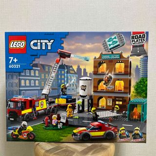 レゴ(Lego)の【新品未開封】　レゴ　シティ　消防訓練　60321(知育玩具)