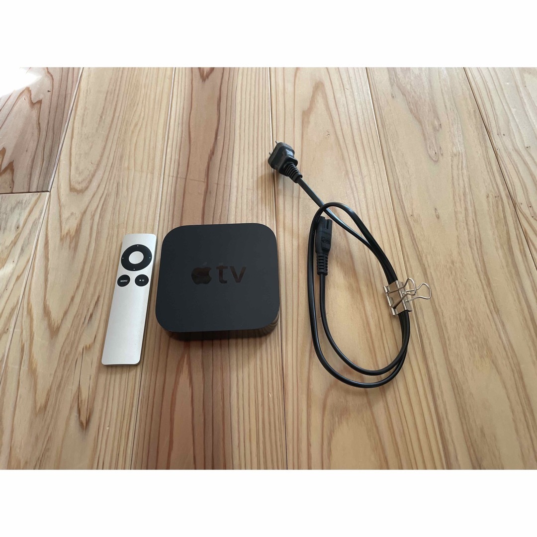 Apple(アップル)のApple ハイビジョン対応 Apple TV MD199J/A スマホ/家電/カメラのPC/タブレット(PC周辺機器)の商品写真