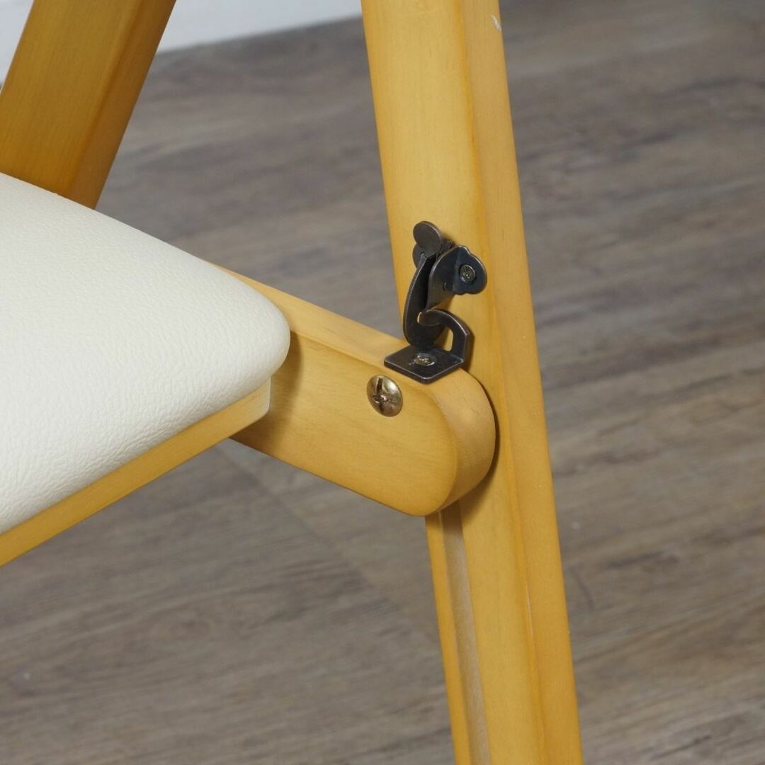 2脚セット【新品】折りたたみ ダイニングチェア　サブチェア　椅子　アウトレット