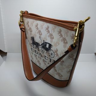 コーチ(COACH)のコーチ  レディース用 ダコタバケットバッグ馬車柄  マグネット開閉式(ショルダーバッグ)