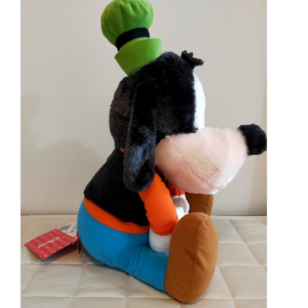 Disney(ディズニー)のグーフィーBIGサイズぬいぐるみ エンタメ/ホビーのおもちゃ/ぬいぐるみ(ぬいぐるみ)の商品写真
