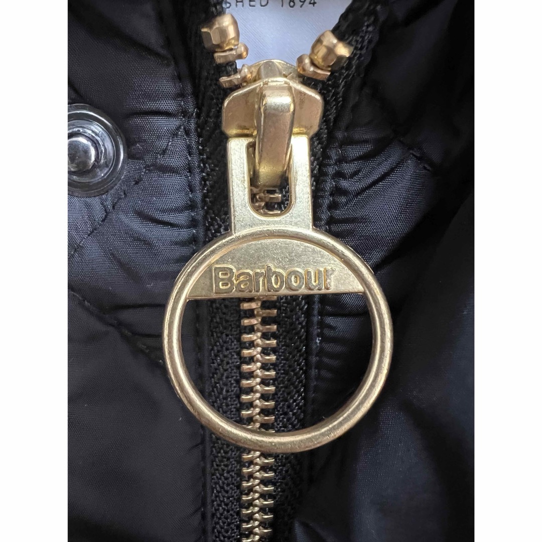 Barbour(バーブァー)の【Barbour/バブアー】BURGHLEY キルティングコート レディースのジャケット/アウター(ロングコート)の商品写真