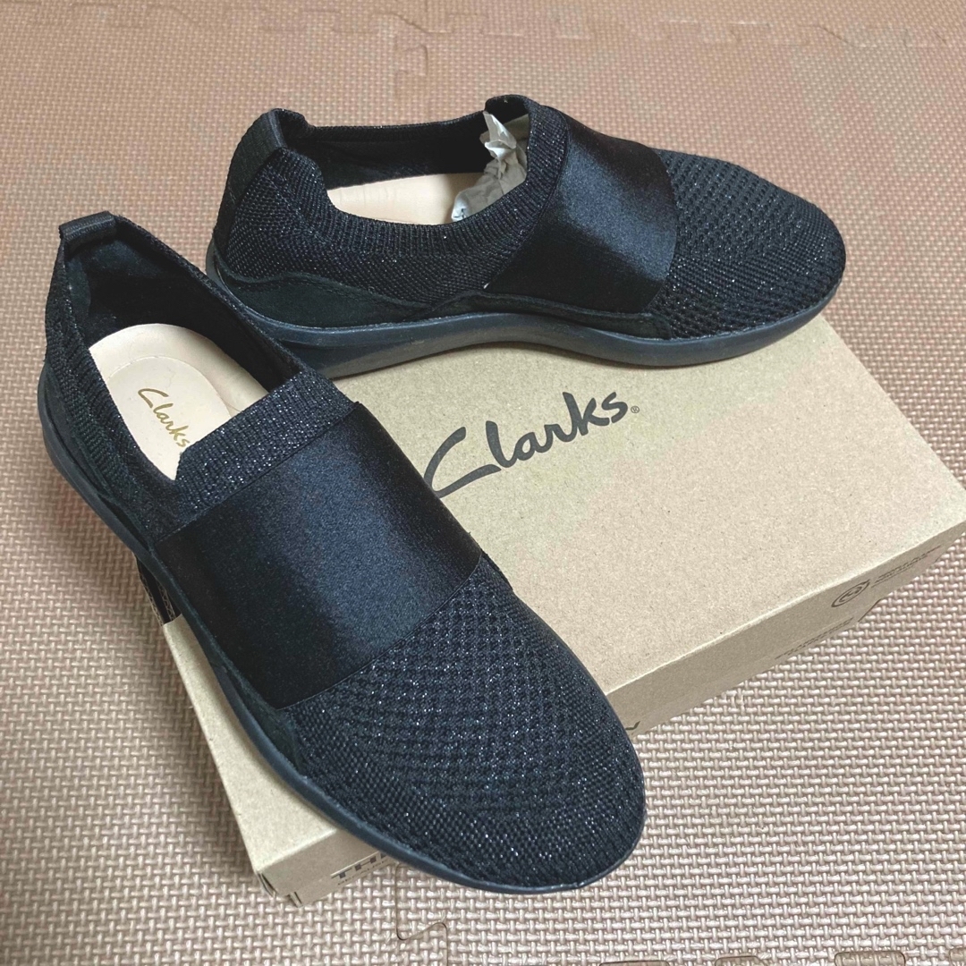 新品【Clarks 】Un Rio Knit /アンリオニット ブラックスニーカー