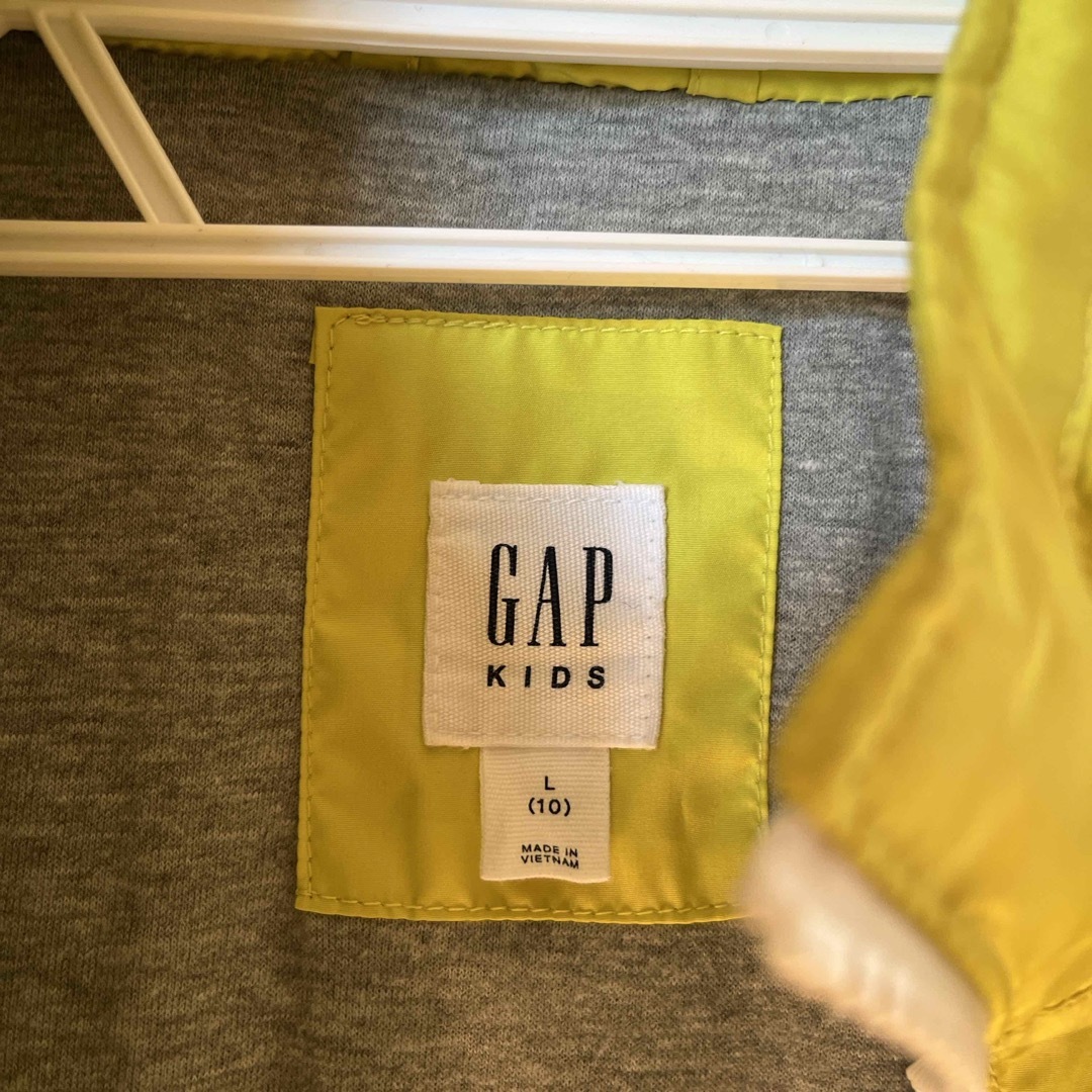 GAP(ギャップ)のギャップ　子供用　ジャケット キッズ/ベビー/マタニティのキッズ服男の子用(90cm~)(ジャケット/上着)の商品写真