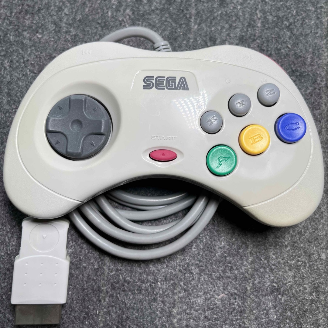 SEGA(セガ)の【状態良好】SS セガサターン 白 シロ 本体 電池交換 メンテ済み 管理805 エンタメ/ホビーのゲームソフト/ゲーム機本体(家庭用ゲーム機本体)の商品写真