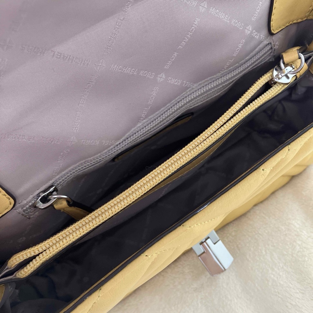 Michael Kors(マイケルコース)のマイケルコース：キルティングチェーンバッグ レディースのバッグ(ショルダーバッグ)の商品写真