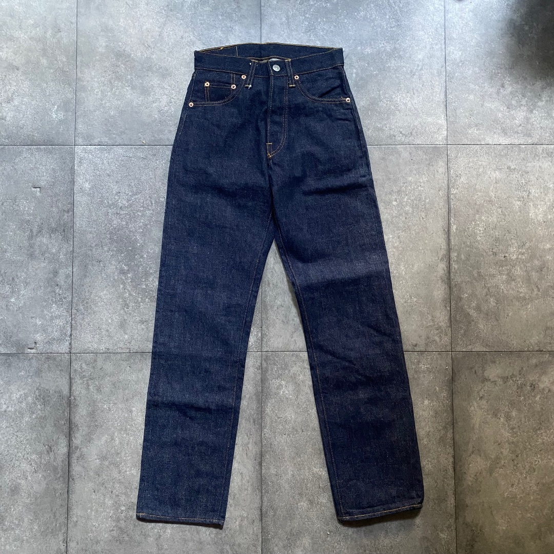 Levi's(リーバイス)の60s リーバイス501 bige Aタイプ デッドストック 27×32 メンズのパンツ(デニム/ジーンズ)の商品写真