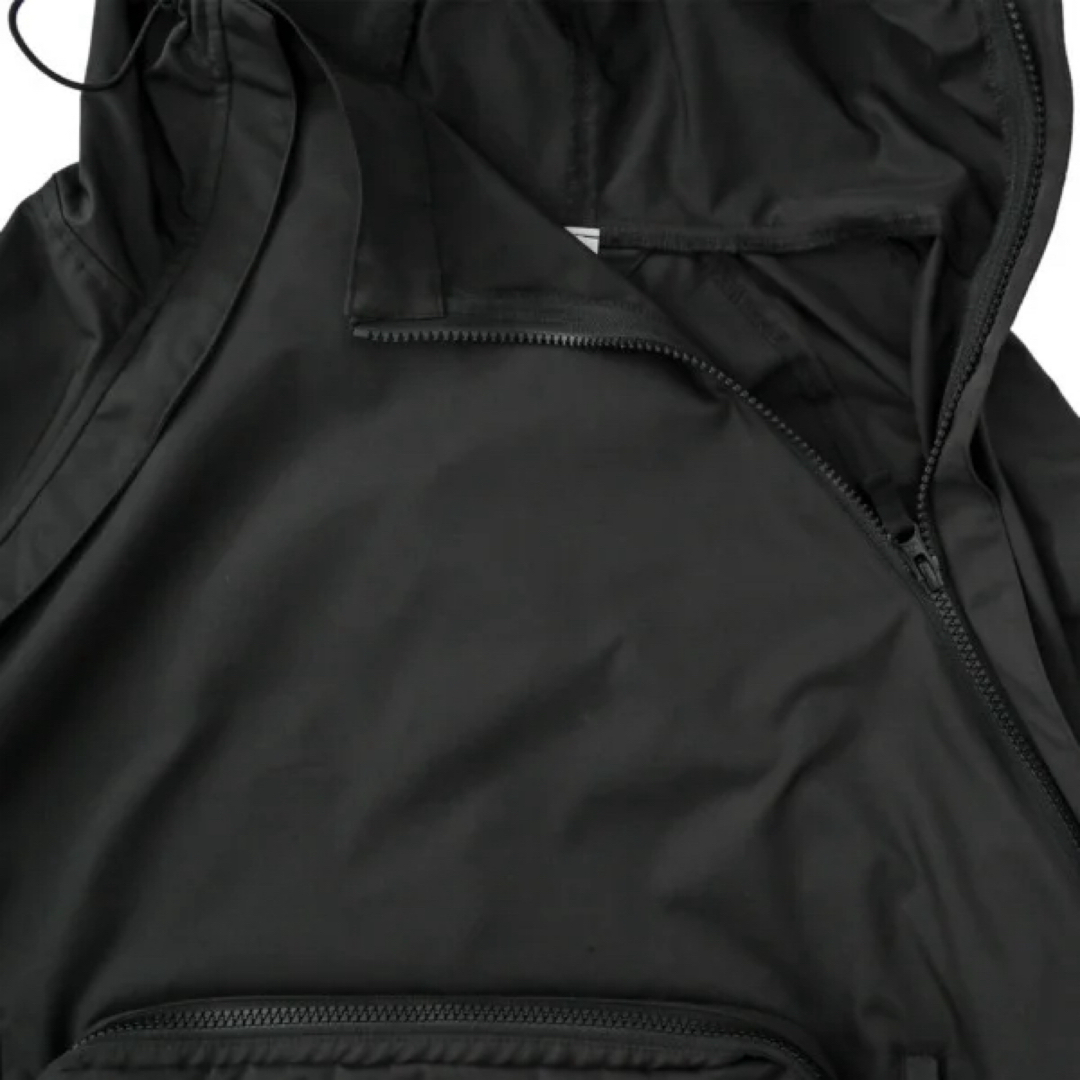 ARC'TERYX(アークテリクス)のPACS SAC PAC ANORAK BLACK LL メンズのジャケット/アウター(マウンテンパーカー)の商品写真