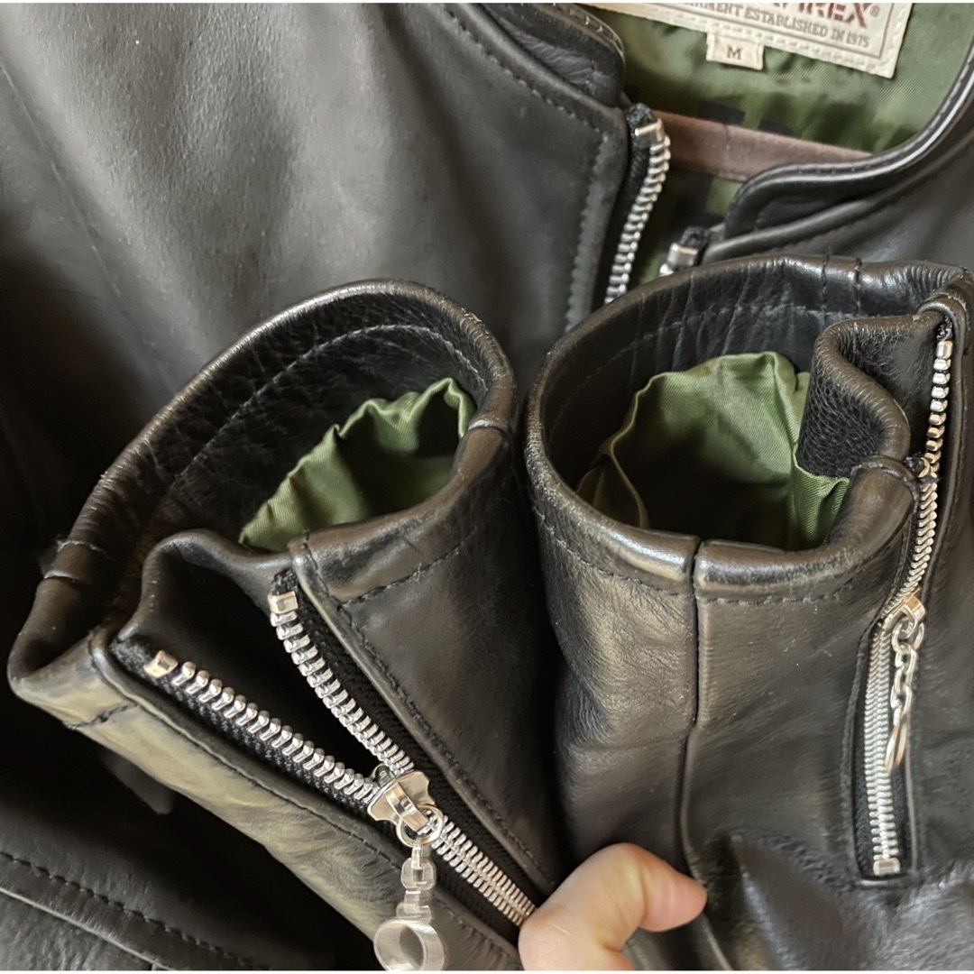 AVIREX(アヴィレックス)のアビレックスAVIREXライダースジャケット（シングル）美品 メンズのジャケット/アウター(ライダースジャケット)の商品写真