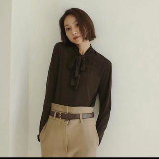 ランデブー(RANDEBOO)のRANDEBOO Layered waist slacks(カジュアルパンツ)