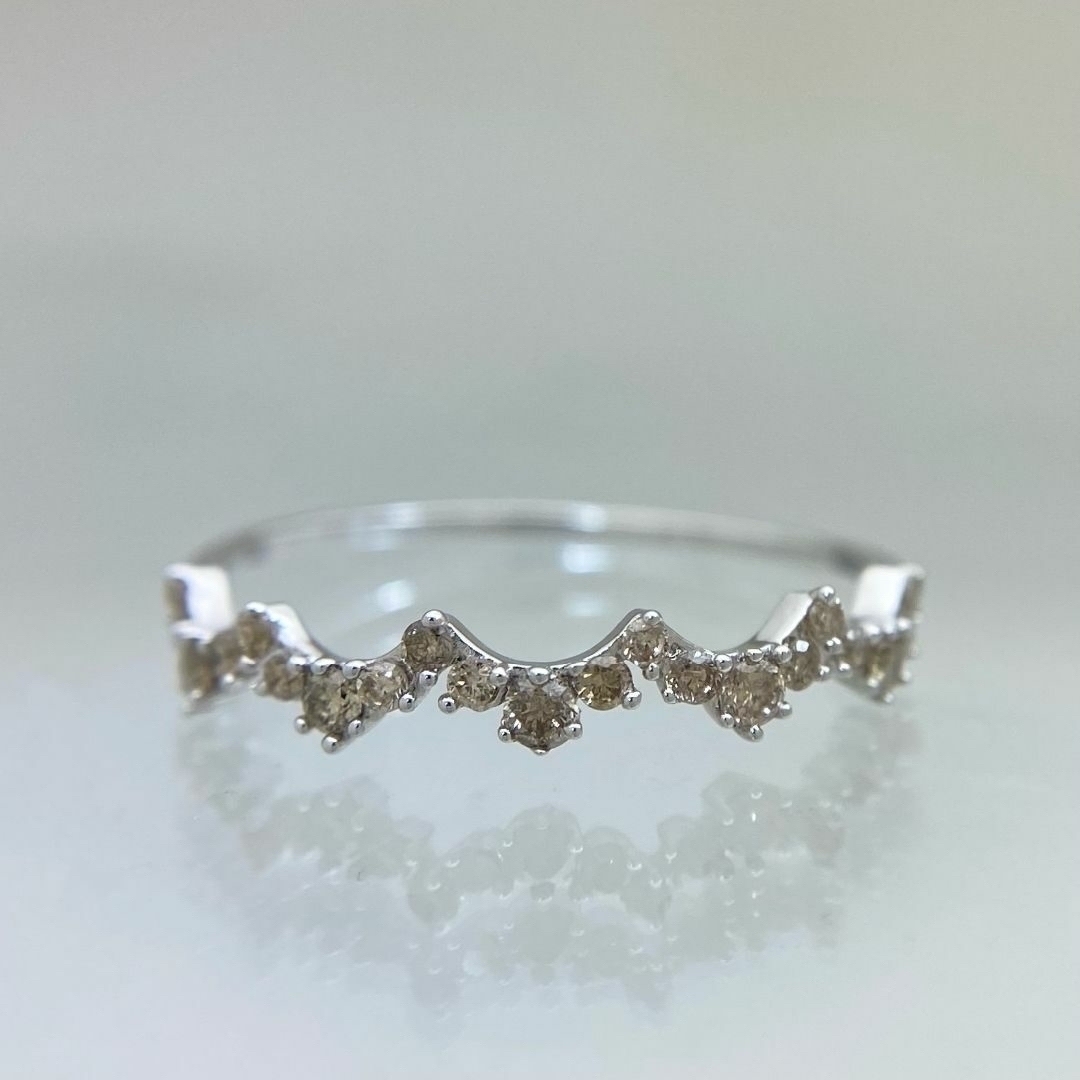 新品 シャンパンカラー ダイヤモンド リング 0.20ct K18WG レディースのアクセサリー(リング(指輪))の商品写真