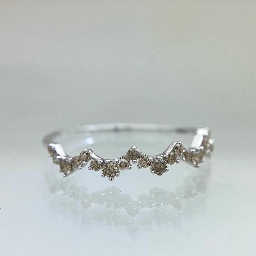 新品 シャンパンカラー ダイヤモンド リング 0.20ct K18WG レディースのアクセサリー(リング(指輪))の商品写真