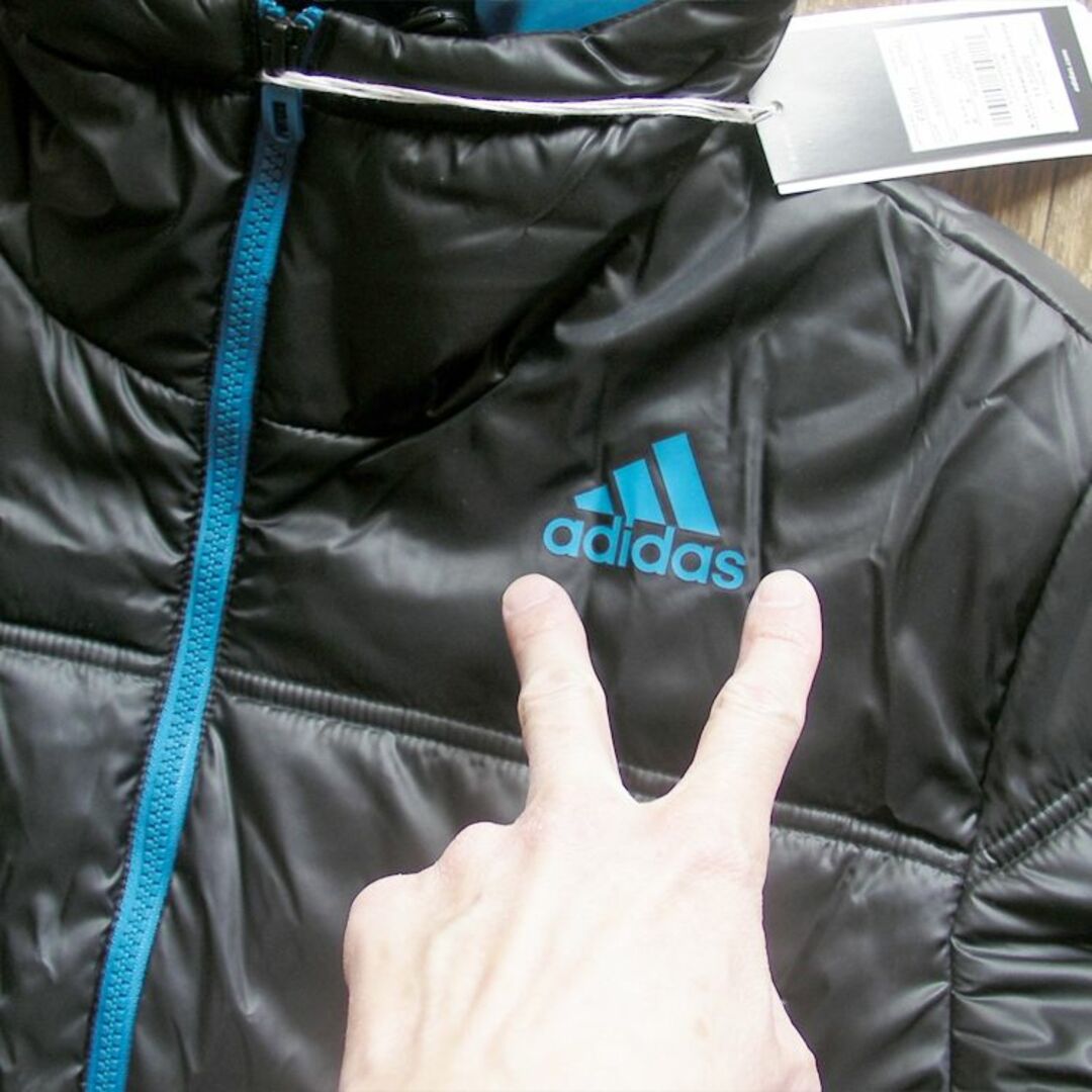 adidas(アディダス)のアディダス　中綿ブルゾン　★タグ付き新品(訳アリ)　日本のM～L　A■73 メンズのジャケット/アウター(ブルゾン)の商品写真