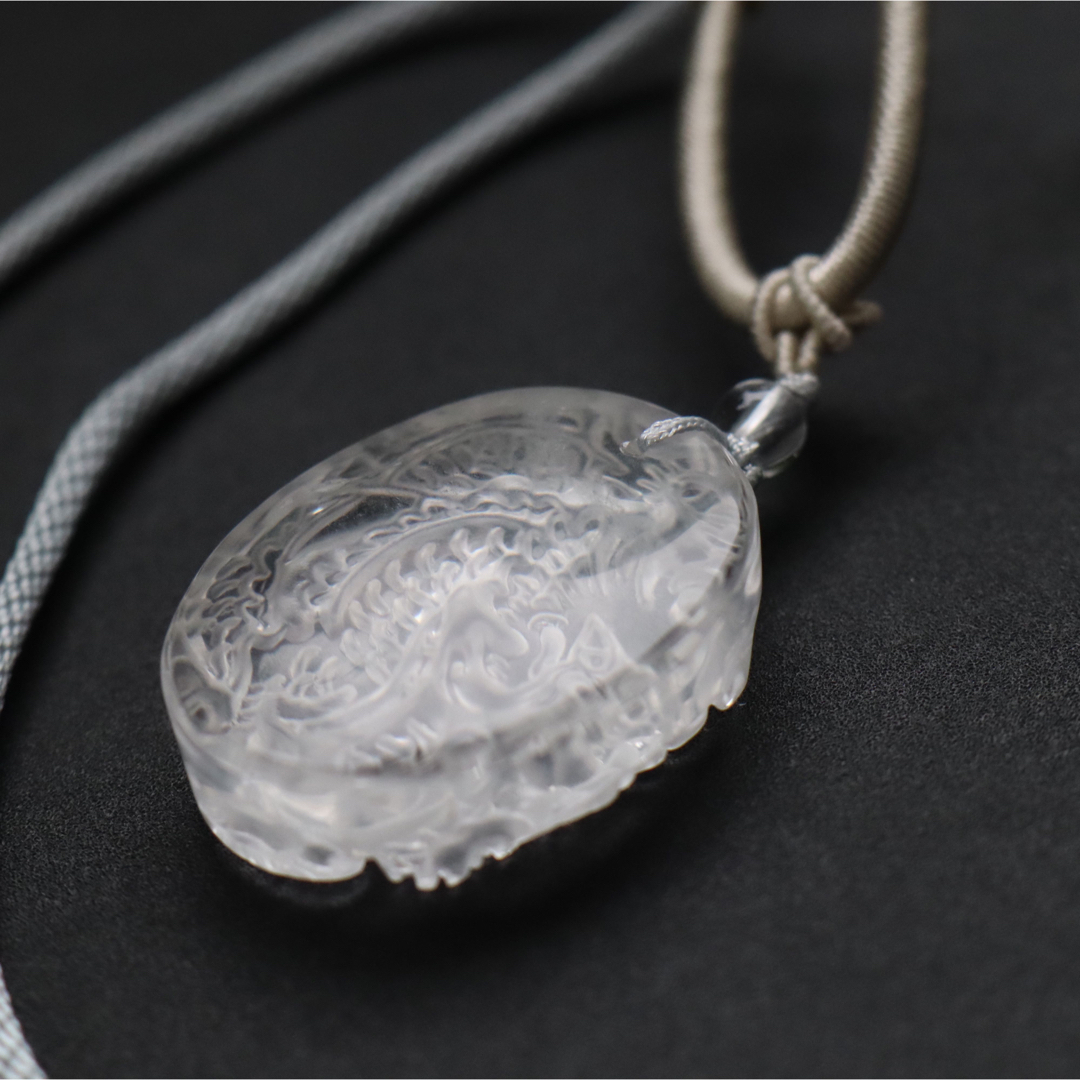 クォーツ 天然水晶 ドラゴン 天然石ペンダント 龍 ネックレス クォーツ 天然水晶 ドラゴン 天然石ペンダント 龍 ネックレス