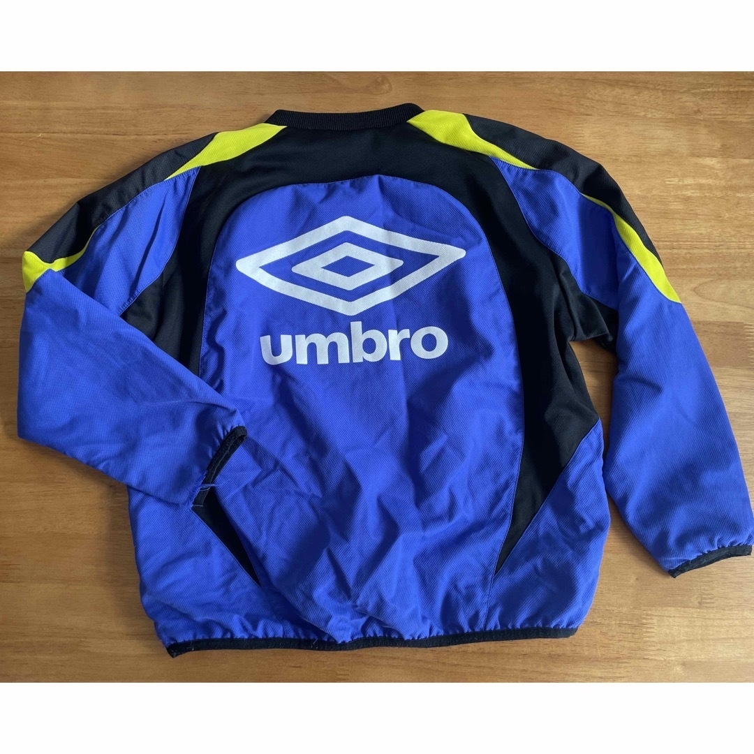 UMBRO(アンブロ)のアンブロ　３点セット　140 ピステ　150  パンツ　ソックス スポーツ/アウトドアのサッカー/フットサル(その他)の商品写真