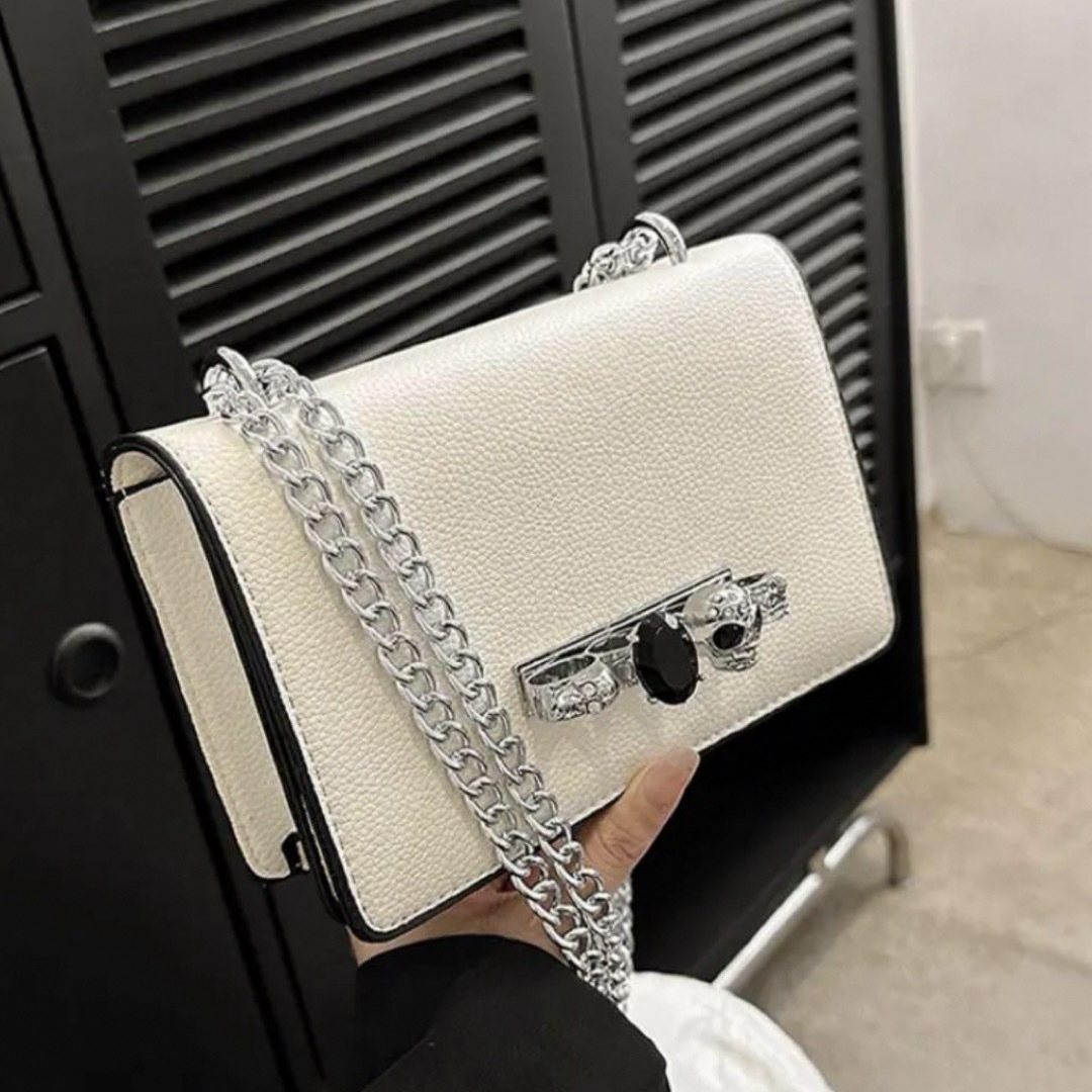 スカルリング メリケンサック ショルダーバッグ アレキサンダー スカルリング メリケンサック ショルダーバッグ アレキサンダー