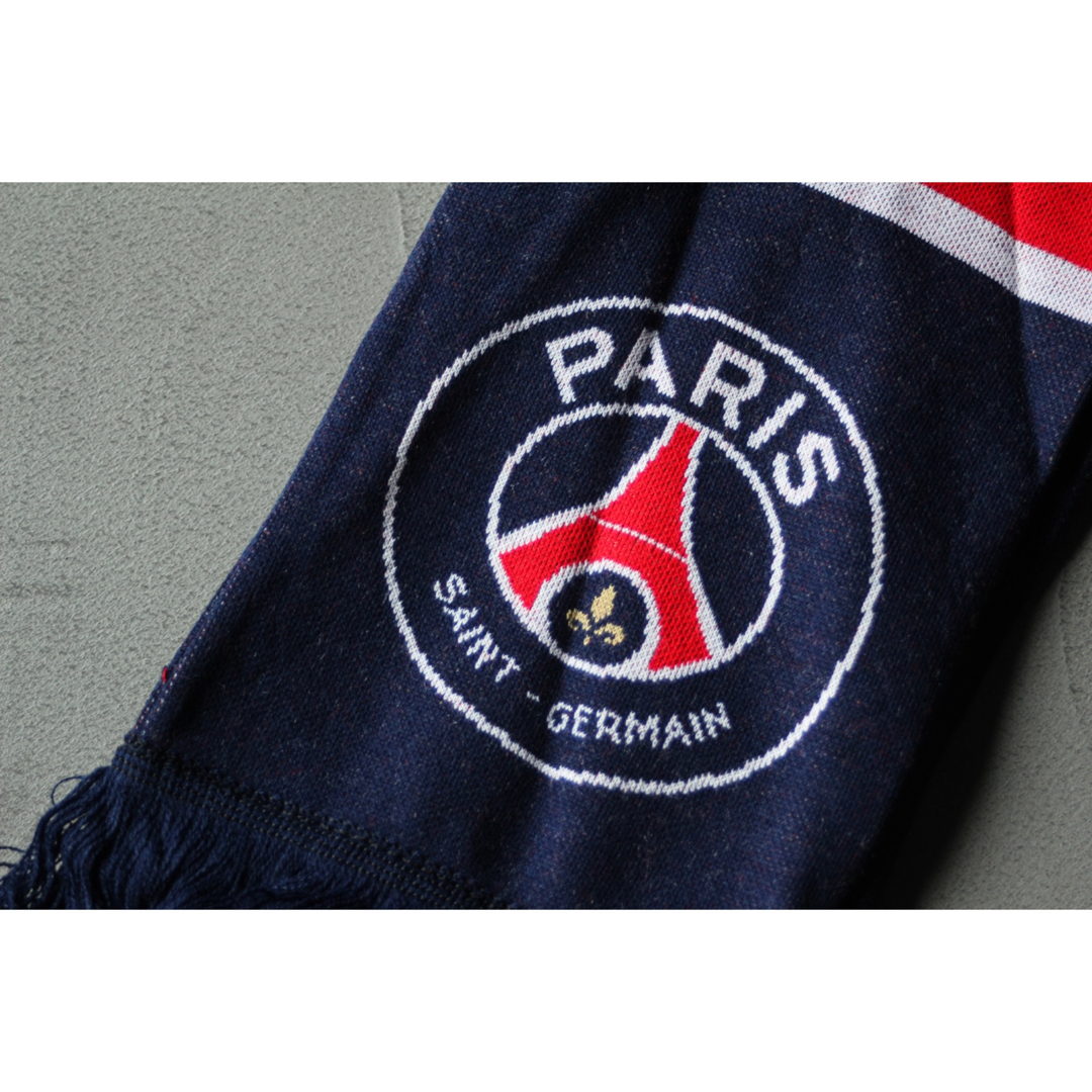 パリ・サンジェルマン PSG サッカーマフラー 現地購入 ポーランド製の