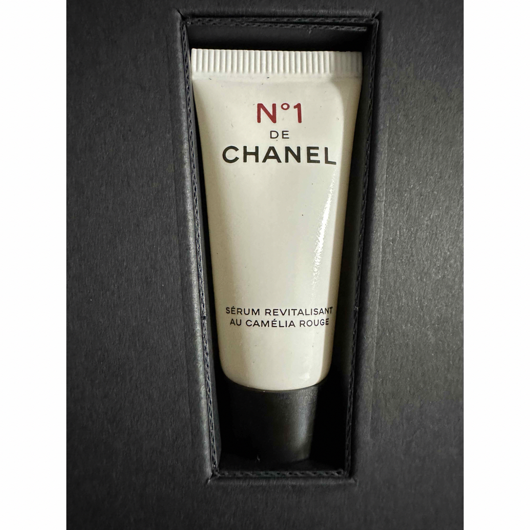 CHANEL(シャネル)のシャネル　セラムNo1 ドゥシャネル　5ml  コスメ/美容のスキンケア/基礎化粧品(美容液)の商品写真