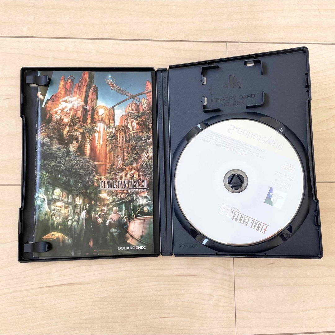 SQUARE ENIX(スクウェアエニックス)のファイナルファンタジー12  PS2ソフト プレステ2  ケース説明書付 ソフト エンタメ/ホビーのゲームソフト/ゲーム機本体(家庭用ゲームソフト)の商品写真