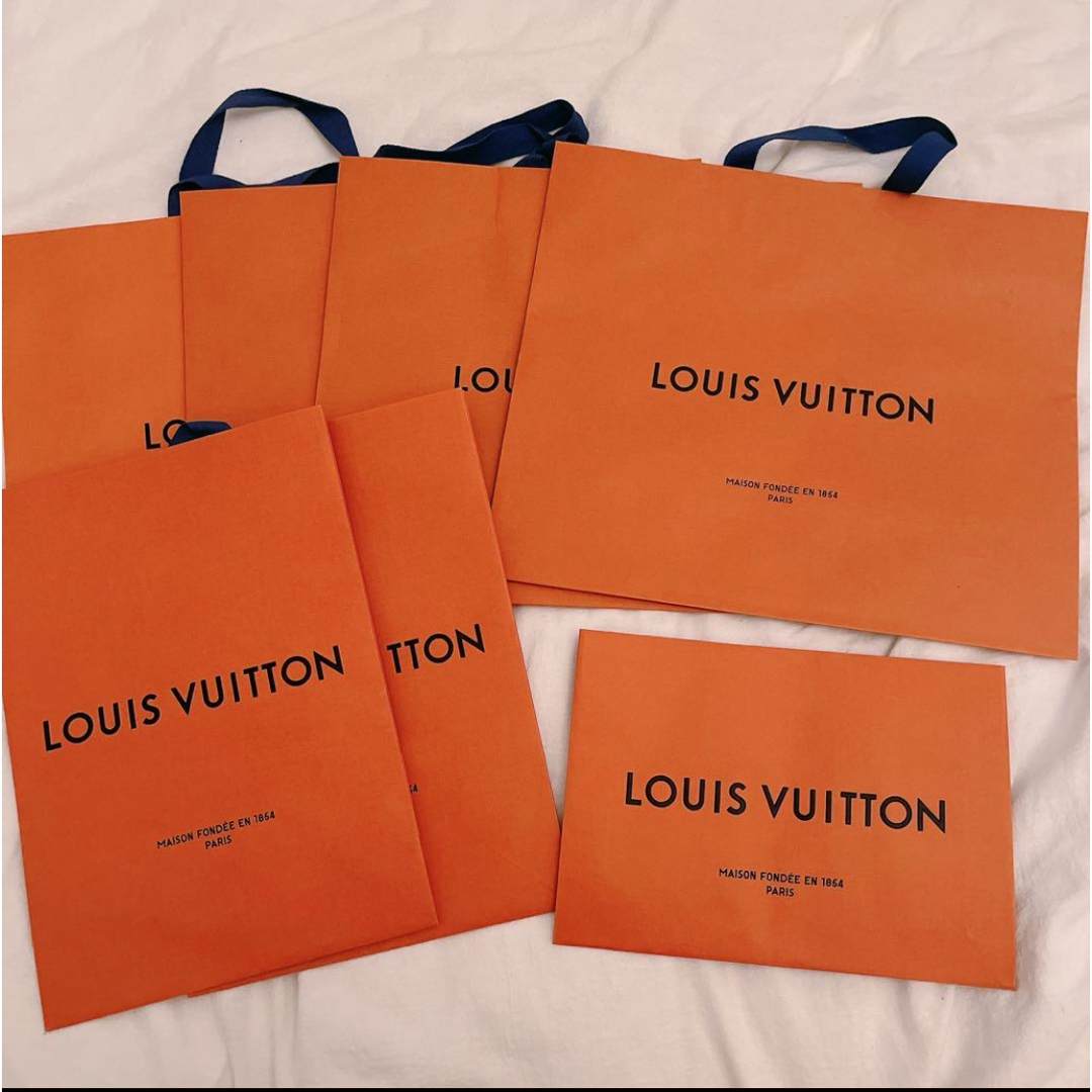 LOUIS VUITTON(ルイヴィトン)のルイヴィトン 紙袋 まとめ売り レディースのバッグ(ショップ袋)の商品写真