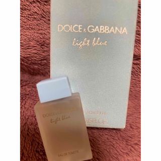 ドルチェアンドガッバーナ(DOLCE&GABBANA)のドルガバ　ライトブルー　香水　4.5ml(その他)