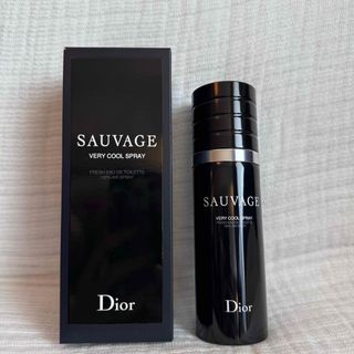 クリスチャンディオール(Christian Dior)の【新品 】Dior ソヴァージュ ベリー クール スプレー(香水(男性用))