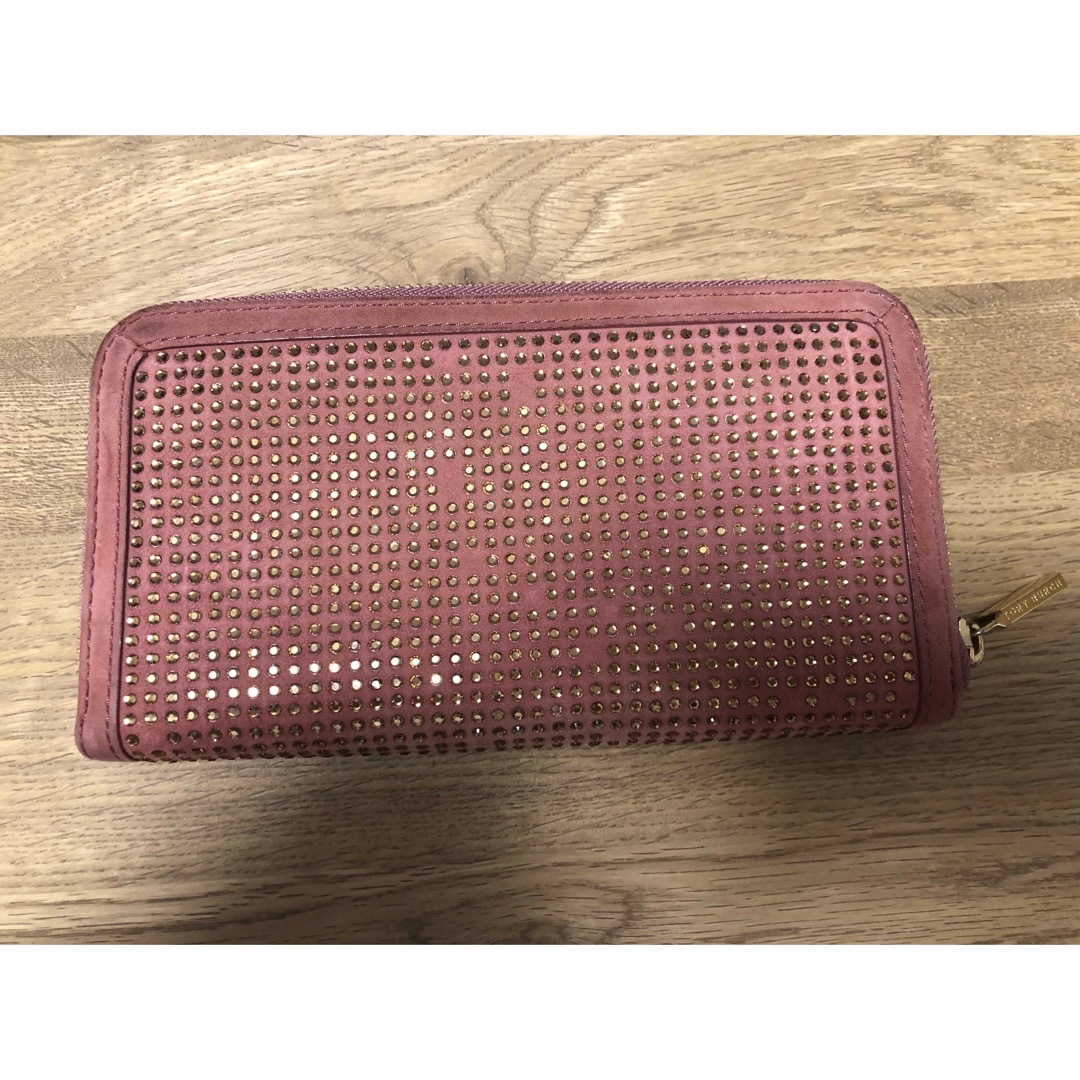トリーバーチ ラインストーン　長財布　ピンク　スエード レディースのファッション小物(財布)の商品写真