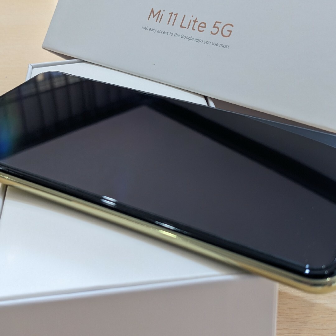 Xiaomi Mi 11 Lite 5G 128G simフリー デュアル スマホ/家電/カメラのスマートフォン/携帯電話(スマートフォン本体)の商品写真