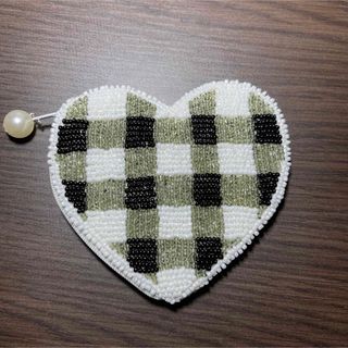 ハート ハンドメイド   財布 ♡小銭入れ♡総ビーズ(コインケース/小銭入れ)