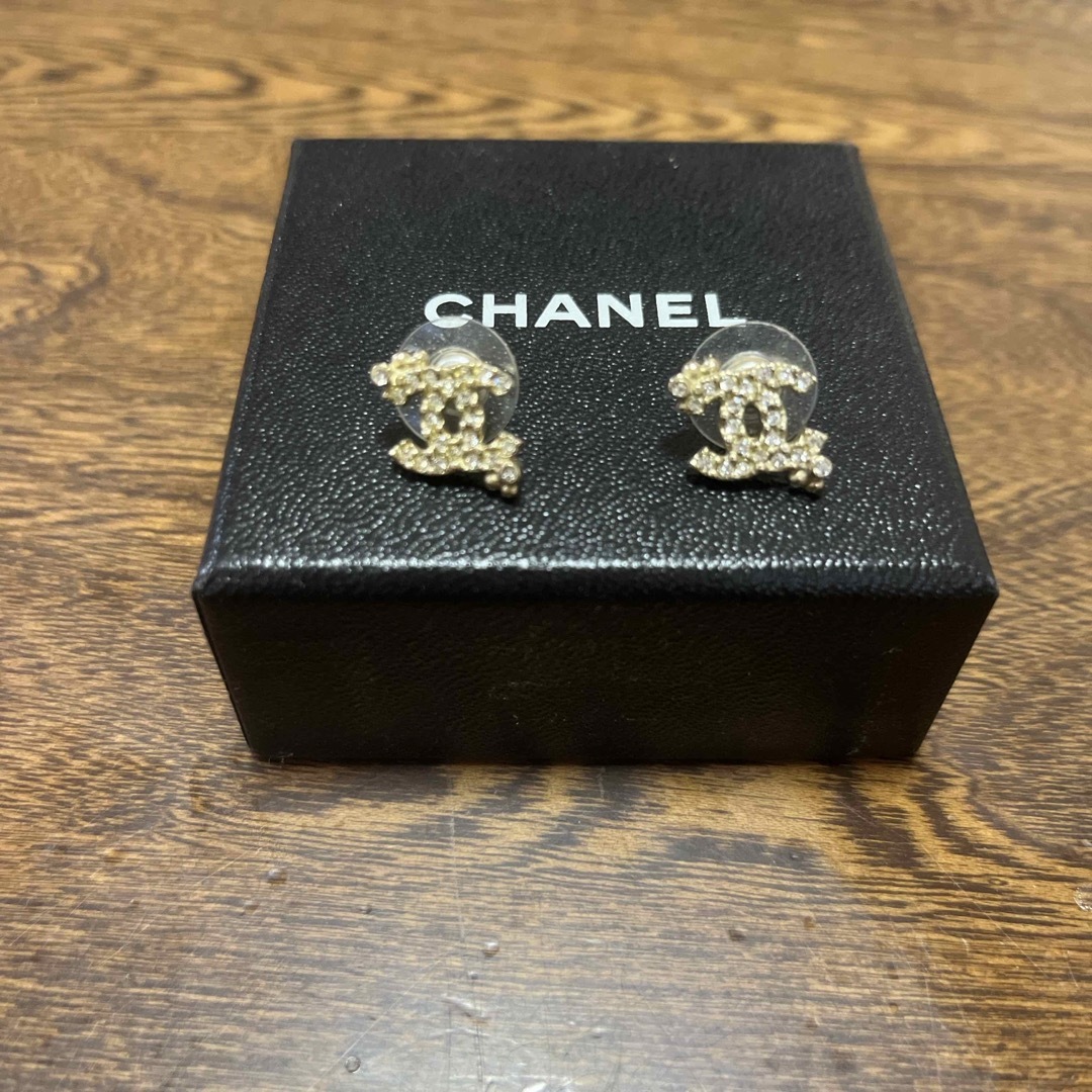 CHANEL(シャネル)のシャネル　ピアス メンズのアクセサリー(ピアス(両耳用))の商品写真