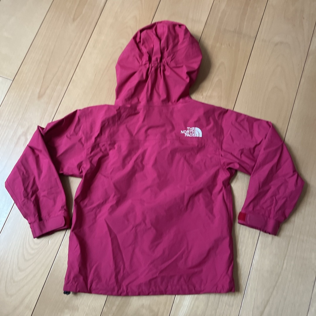 THE NORTH FACE(ザノースフェイス)の※used※キッズ　120cmノースフェイスアウターピンク キッズ/ベビー/マタニティのキッズ服女の子用(90cm~)(ジャケット/上着)の商品写真