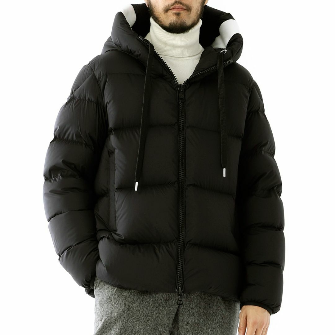 MONCLER(モンクレール)の送料無料 MONCLER モンクレール ODART ブラック 1A00059 53333 ダウンジャケット ブルゾン size 1 メンズのジャケット/アウター(ダウンジャケット)の商品写真