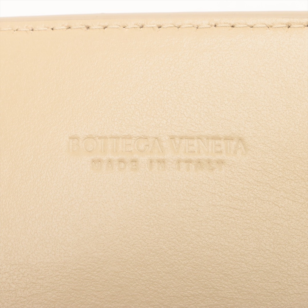Bottega Veneta(ボッテガヴェネタ)のボッテガヴェネタ  レザー  ベージュ レディース ショルダーバッグ レディースのバッグ(ショルダーバッグ)の商品写真