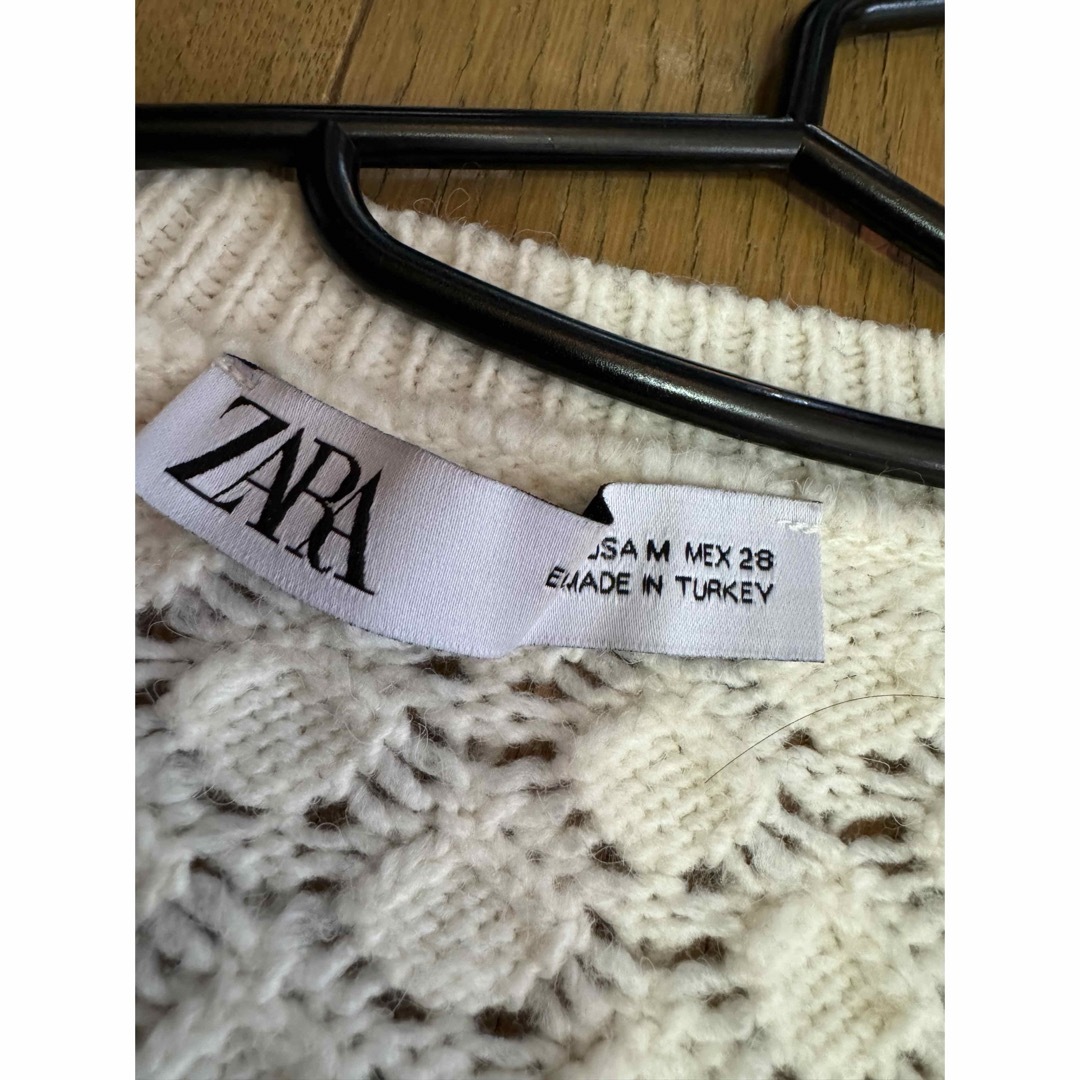 ZARA(ザラ)のZARA＊レース付きニットカーディガン レディースのトップス(カーディガン)の商品写真