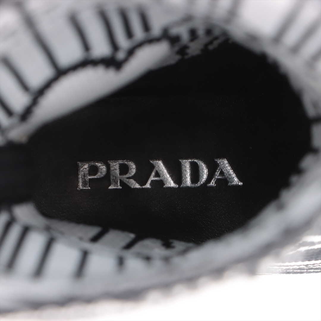 PRADA(プラダ)のプラダ  ファブリック 37 1/2 ブラック×ホワイト レディース ブー レディースの靴/シューズ(ブーツ)の商品写真