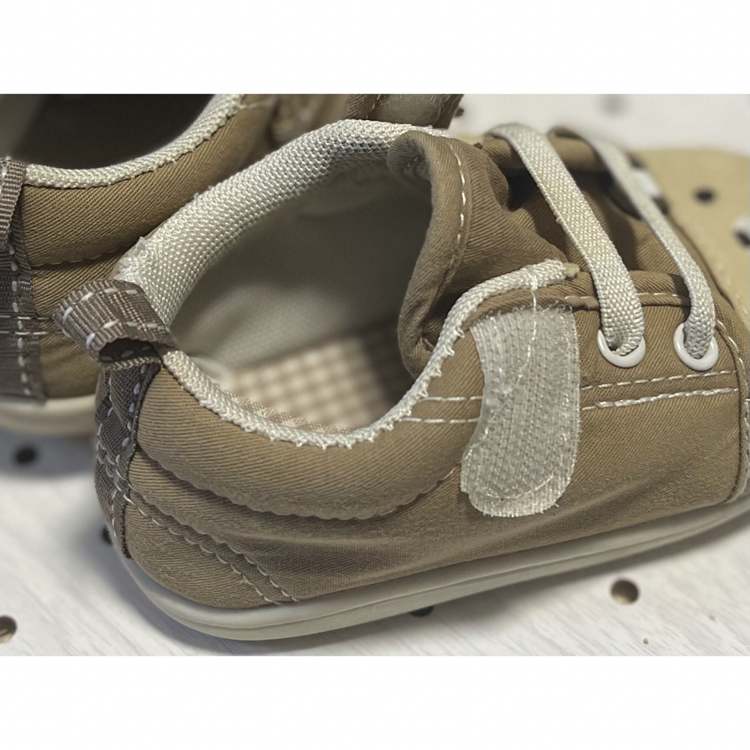 アカチャンホンポ(アカチャンホンポ)のアカチャンホンポ ベビーシューズ 13.5cm キッズ/ベビー/マタニティのベビー靴/シューズ(~14cm)(スニーカー)の商品写真