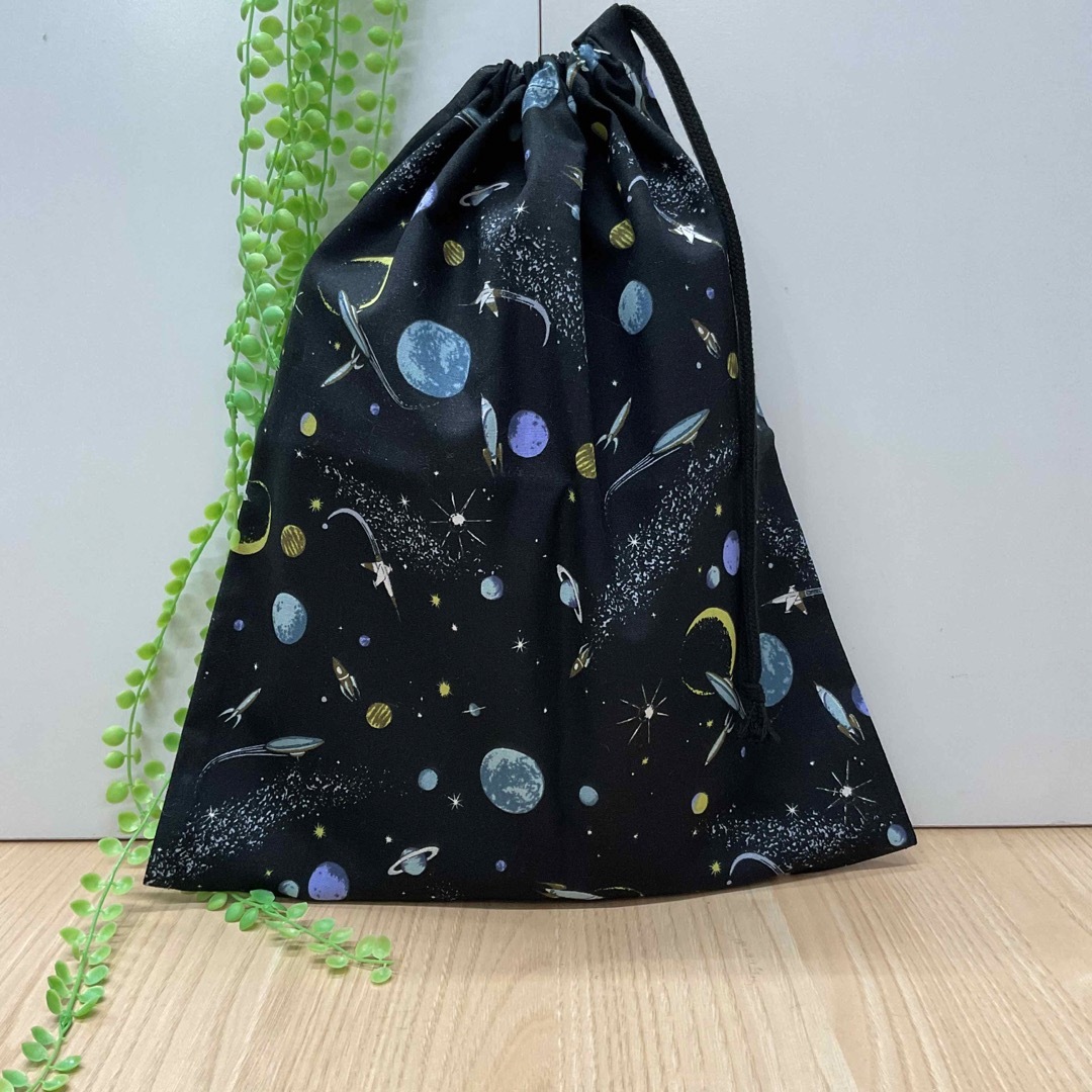 宇宙 月 星柄【大きめ体操着袋】w35×40cm 男の子 小学校 幼稚園 保育園 キッズ/ベビー/マタニティのこども用バッグ(体操着入れ)の商品写真