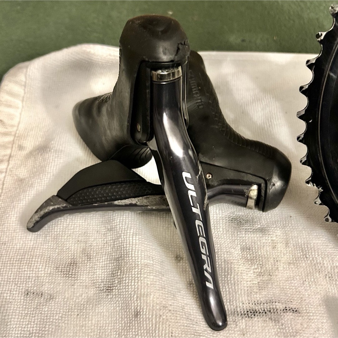 ULTEGRA ディスク Di2 グループセット R8070 ULTEGRA ディスク Di2 グループセット R8070