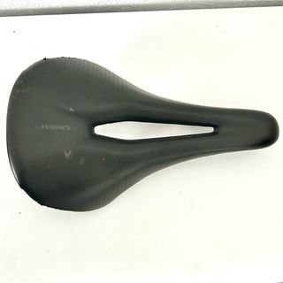 スペシャライズド(Specialized)のS-WORKS POWER CARBON SADDLE 143 (パーツ)