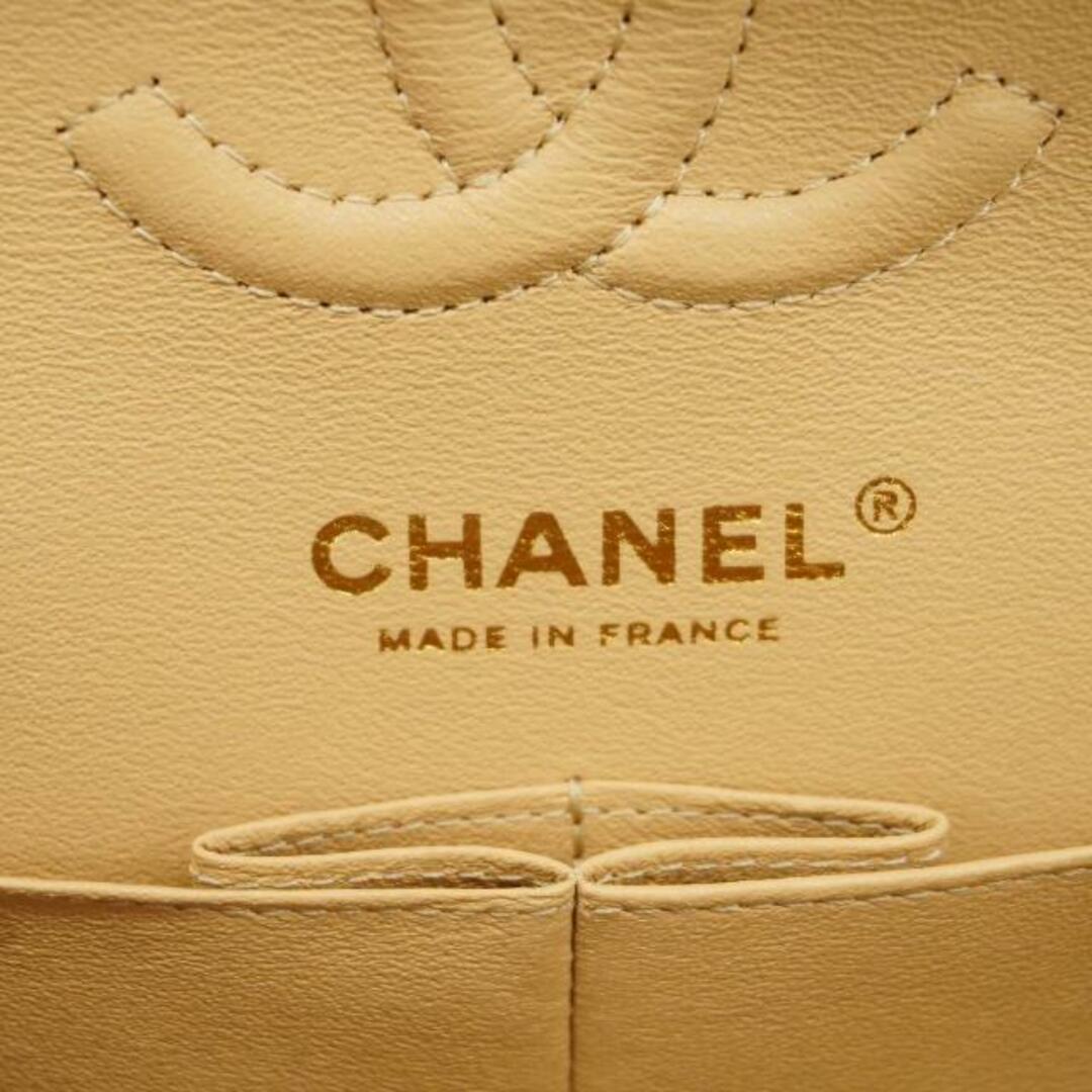 CHANEL(シャネル)の【4eb1280-g】シャネル ショルダーバッグ/マトラッセ/Wフラップ Wチェーン/キャビアスキン/ベージュ/ゴールド金具 レディースのバッグ(ショルダーバッグ)の商品写真