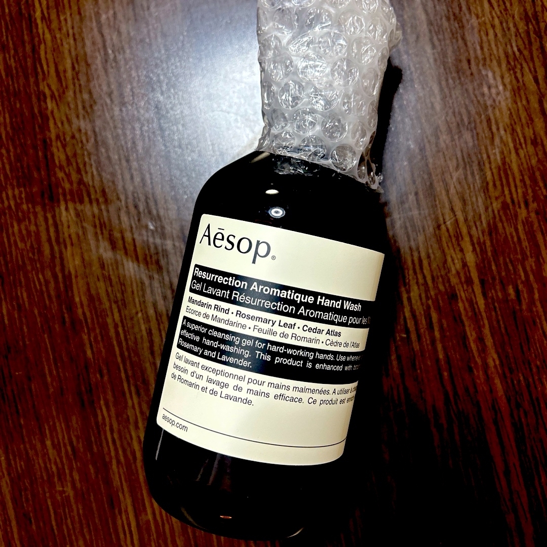 Aesop(イソップ)のイソップ Aesopレスレクション ハンドウォッシュ コスメ/美容のボディケア(ボディソープ/石鹸)の商品写真