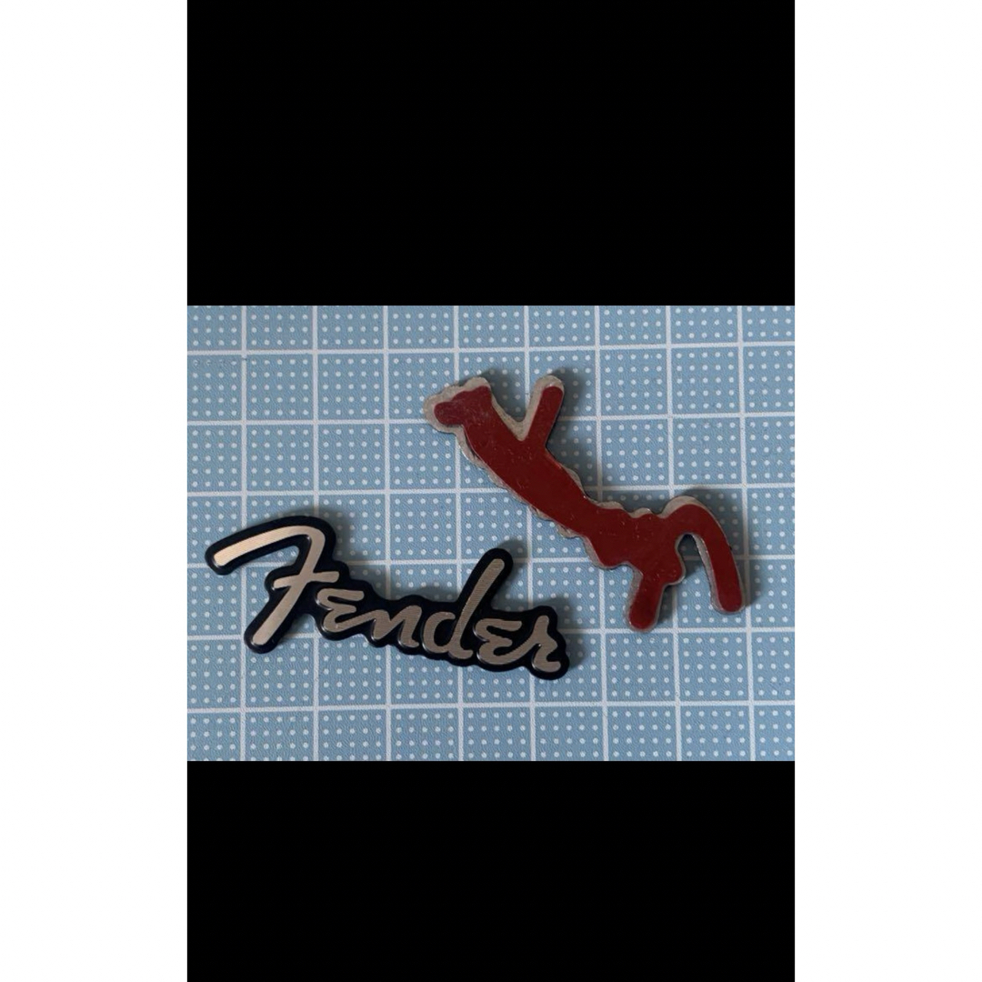 Fender(フェンダー)のFender フェンダーアルミ製3Dステッカー2枚セット 楽器の楽器 その他(その他)の商品写真
