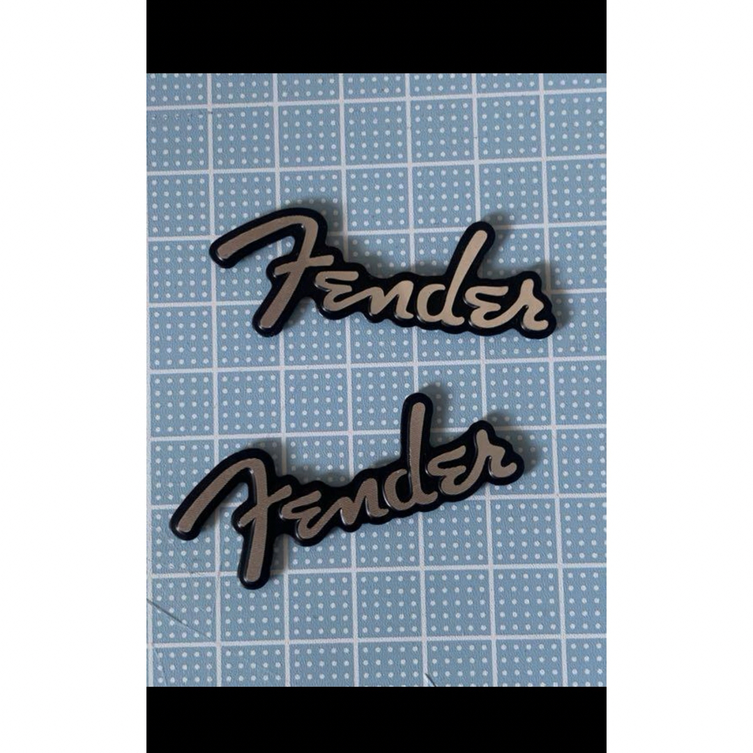 Fender(フェンダー)のFender フェンダーアルミ製3Dステッカー2枚セット 楽器の楽器 その他(その他)の商品写真