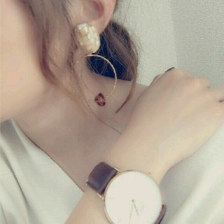 ハンドメイド ピアス (ピアス)