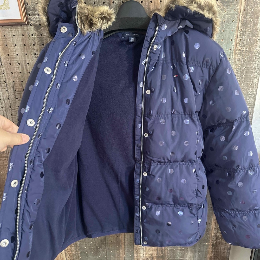 TOMMY HILFIGER(トミーヒルフィガー)のトミーヒルフィガー キッズ アウター 中綿ジャンバー XL 中古品 キッズ/ベビー/マタニティのキッズ服女の子用(90cm~)(ジャケット/上着)の商品写真