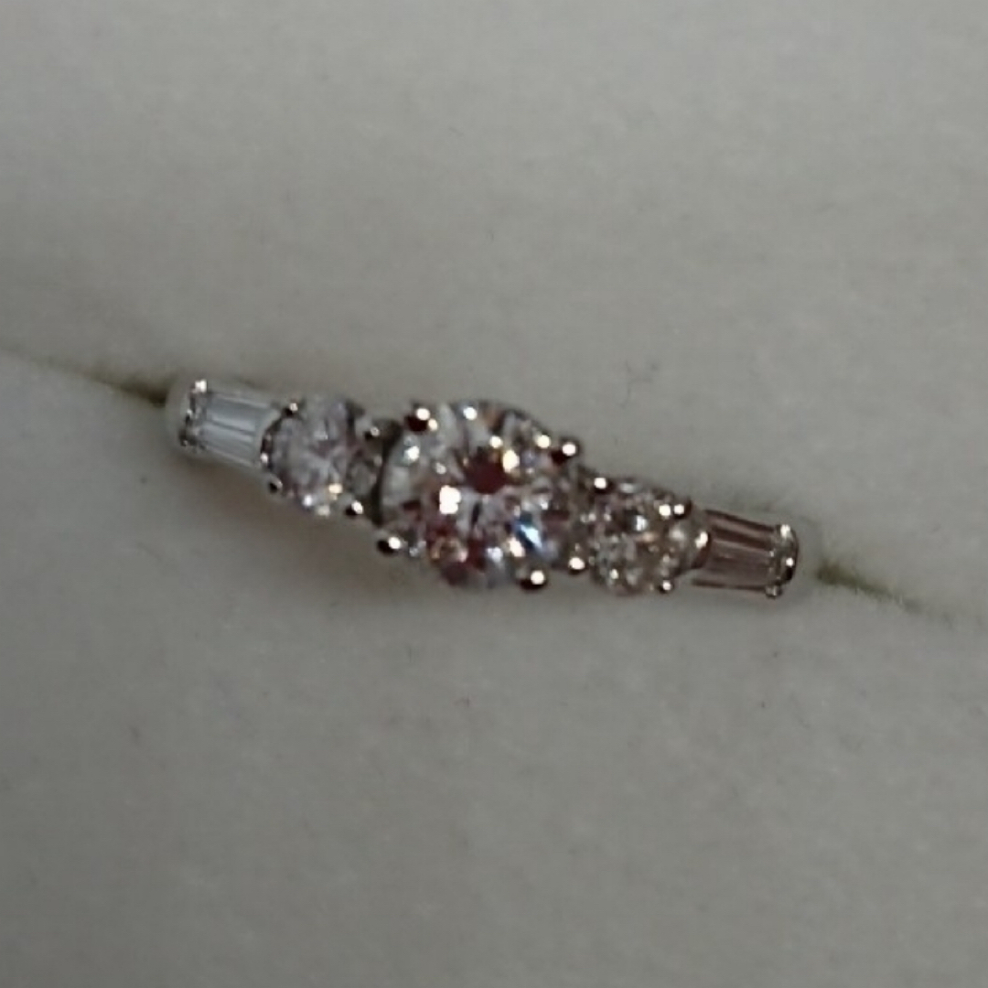 プラチナダイヤモンドリング　　　　　　✨1.02ct   極美品✨お値下げレディース